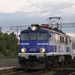Jak sprawdzić rozkład miejsc w pociągu i uniknąć problemów z rezerwacją