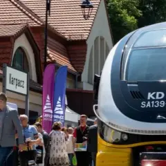 Jak dojechać do Karpacza pociągiem? Sprawdź, co musisz wiedzieć