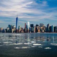 Ile trwa lot do USA Chicago? Czas podróży z Warszawy i innych miast