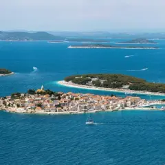 Ile trwa lot z Polski do Chorwacji? Czas podróży i ważne informacje