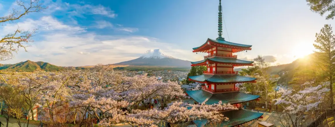 Ile trwa lot do Japonii? Sprawdź, co wpływa na czas podróży