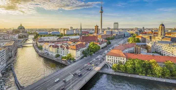 Zdjęcie Ile kosztuje pociąg do Berlina? Sprawdź ceny biletów i oszczędzaj