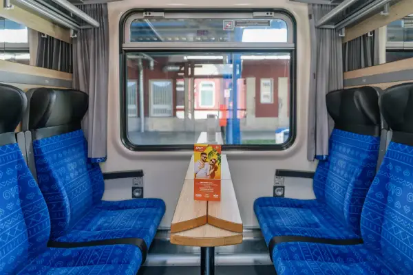 Jak wygląda pociąg intercity w środku? Zobacz komfort i udogodnienia