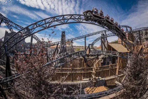 Phantasialand atrakcje: co warto zobaczyć i czego unikać